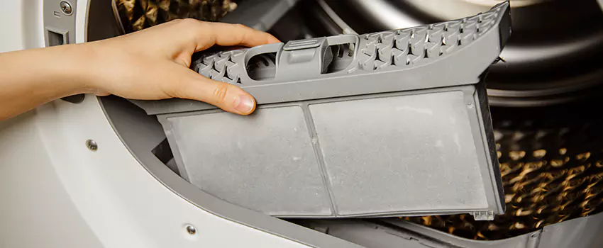Signs Of A Clogged Dryer Lint Trap in De Pere, Wisconsin